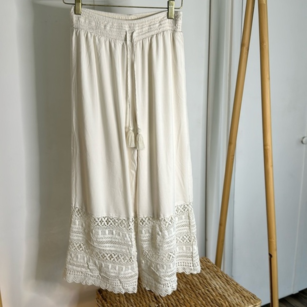 American Eagle Outfitters Cream Wide Leg Pants